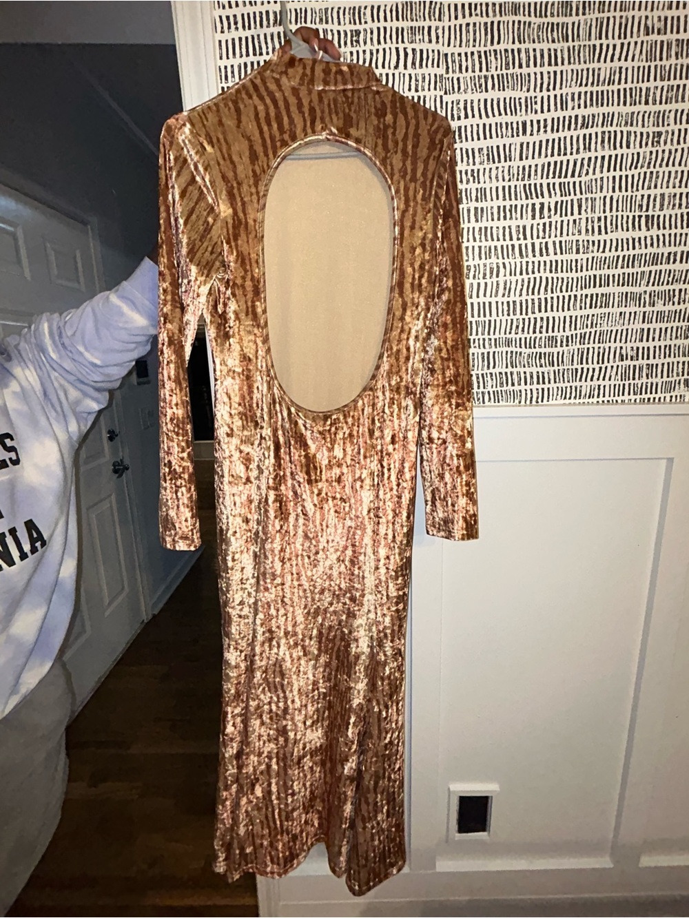 SHEIN Bronze Crushed Velvet Open-Back Maxi Dress